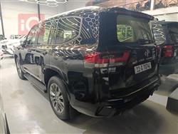 تۆیۆتا لاند کروزەر